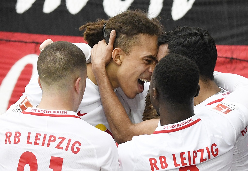 RB Leipzig làm nóng các trang cá cược trực tuyến sau khi đánh bại Freiburg 4-0 trong trận đấu vòng thứ 29 Bundesliga