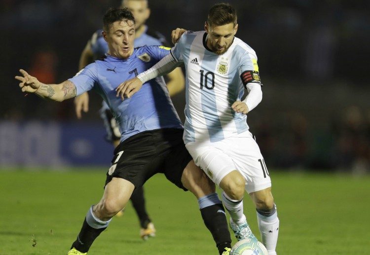 Argentina không giành được chiến thắng cùng cá cược trực tiếp khi đối đầu với đối thủ truyền kiếp Uruguay trong một trận đấu không bàn thắng