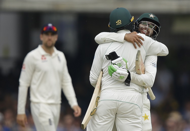 Cricket top betting sites are favouring the Pakistan following their series lead over England