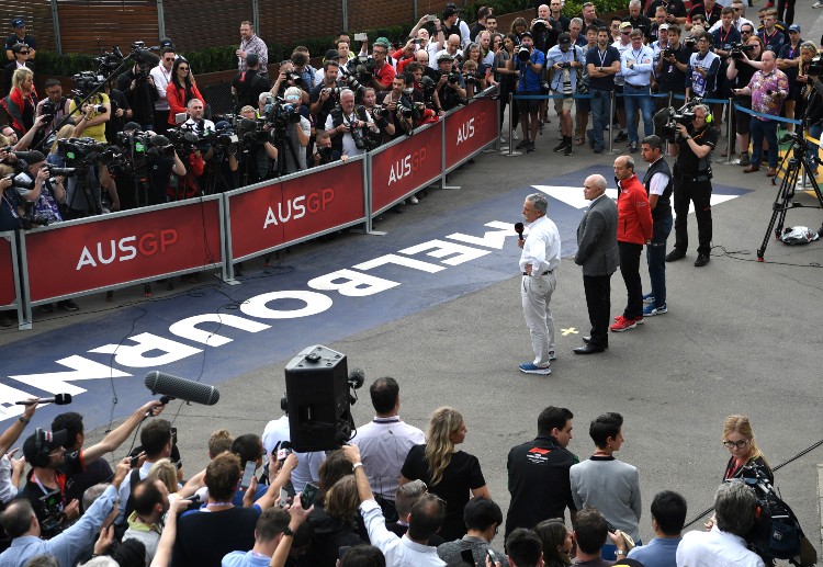 CEO F1 Chase Carey cập nhật tip cược thể thao tình hình giải đua công thức I