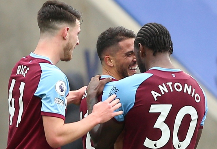 Premier League: Michail Antonio scores during the 14th minute of West Ham United's 0-3 away victory against Leicester City