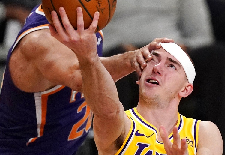 Nhận định bóng rổ NBA 2022 Los Angeles Lakers vs Golden State Warriors.