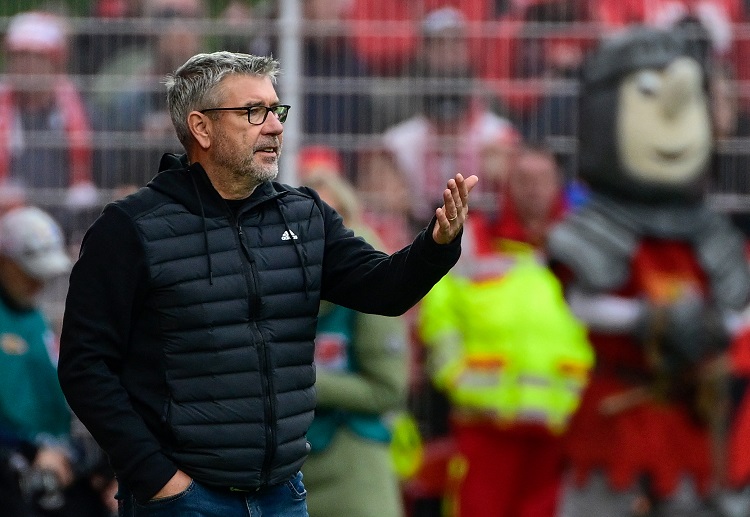 Urs Fischer will be hoping to continue Union Berlin's winning ways as they defend the top spot in the Bundesliga