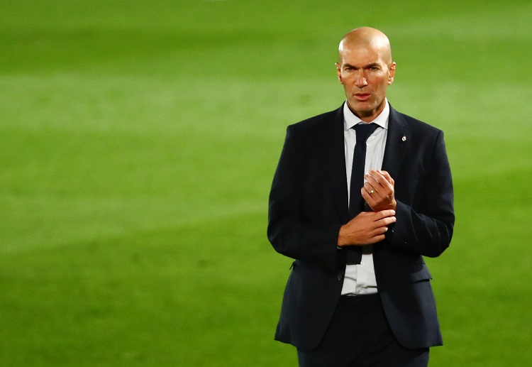 Dalam karir sepak bola, Zinedine Zidane telah meraih Ballon d'Or, Liga Champions UEFA dan Piala Dunia