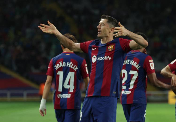 La Liga: Lewandowski tỏa sáng ở hiệp 2 để mang về chiến thắng cho Barca